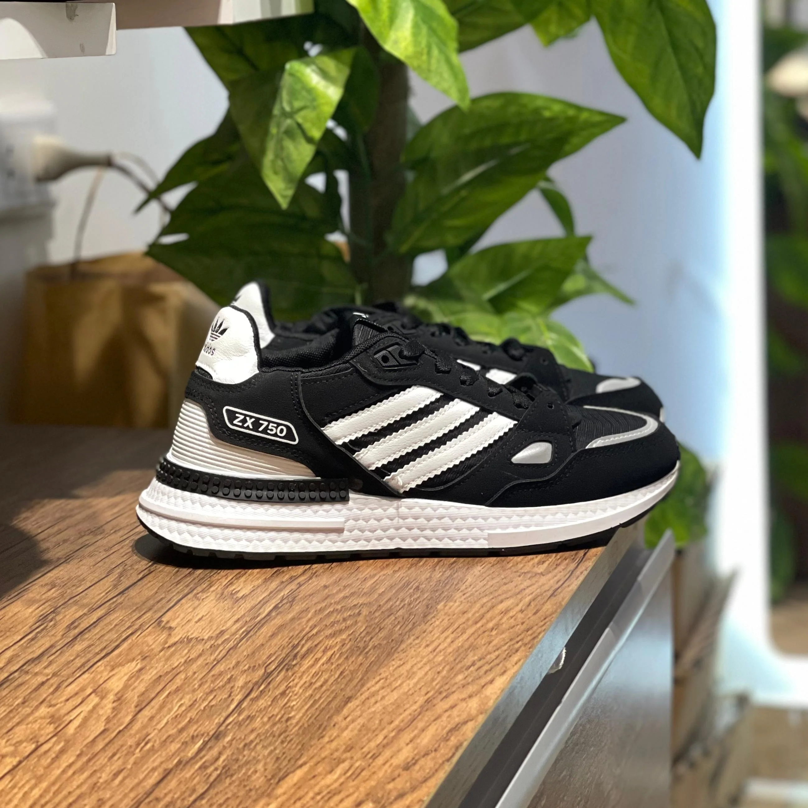 Adidas ZX 750 Black