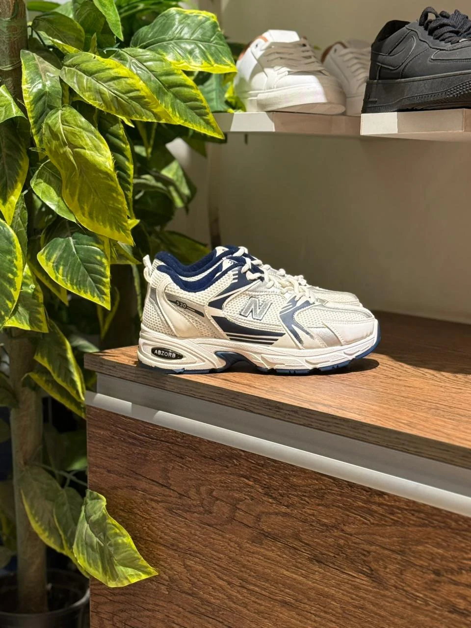 New Balance 530 U