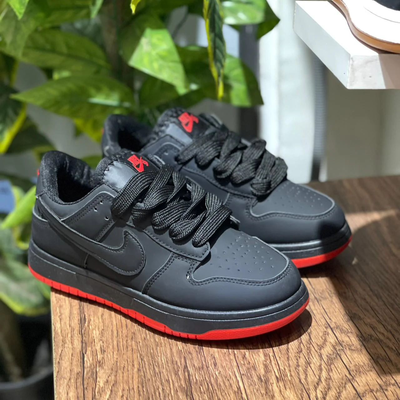 Nike SB DUNK Black - Image 3