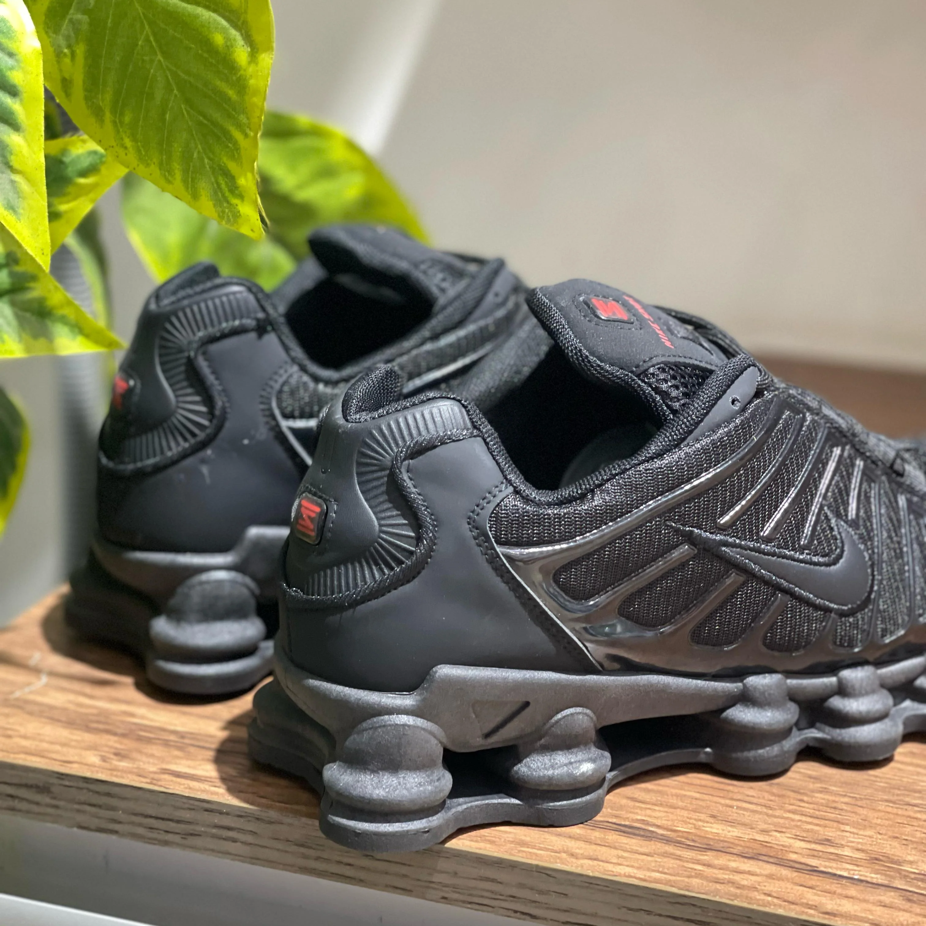 Nike Shoks Black - Image 2