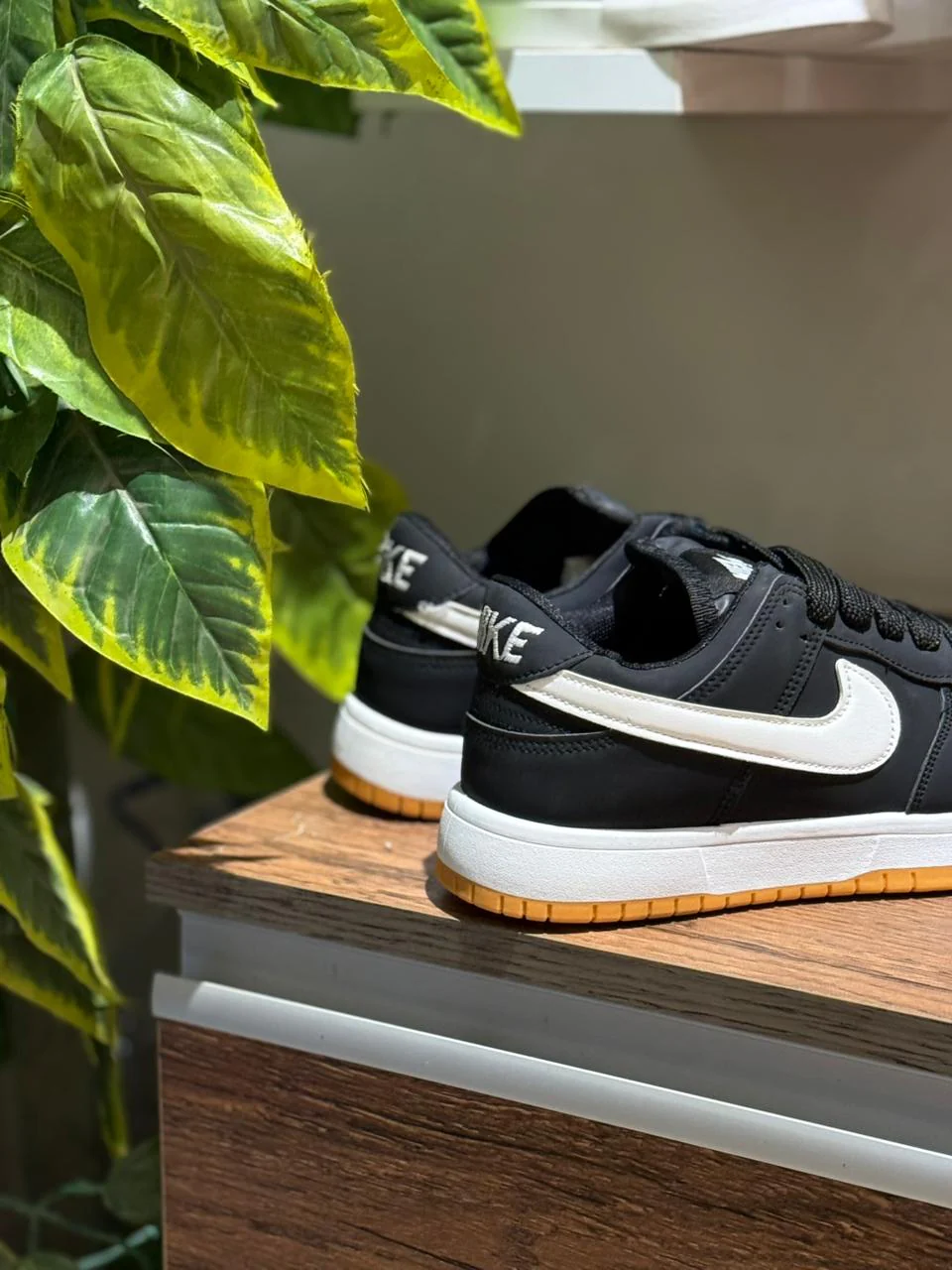 NikeSB Black2 - Image 2